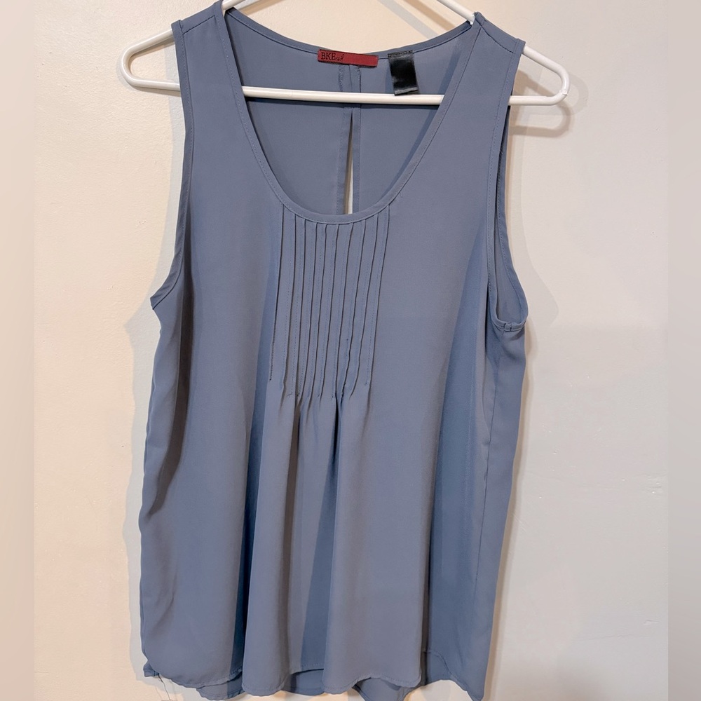 BKE Red— Size M, Blouse